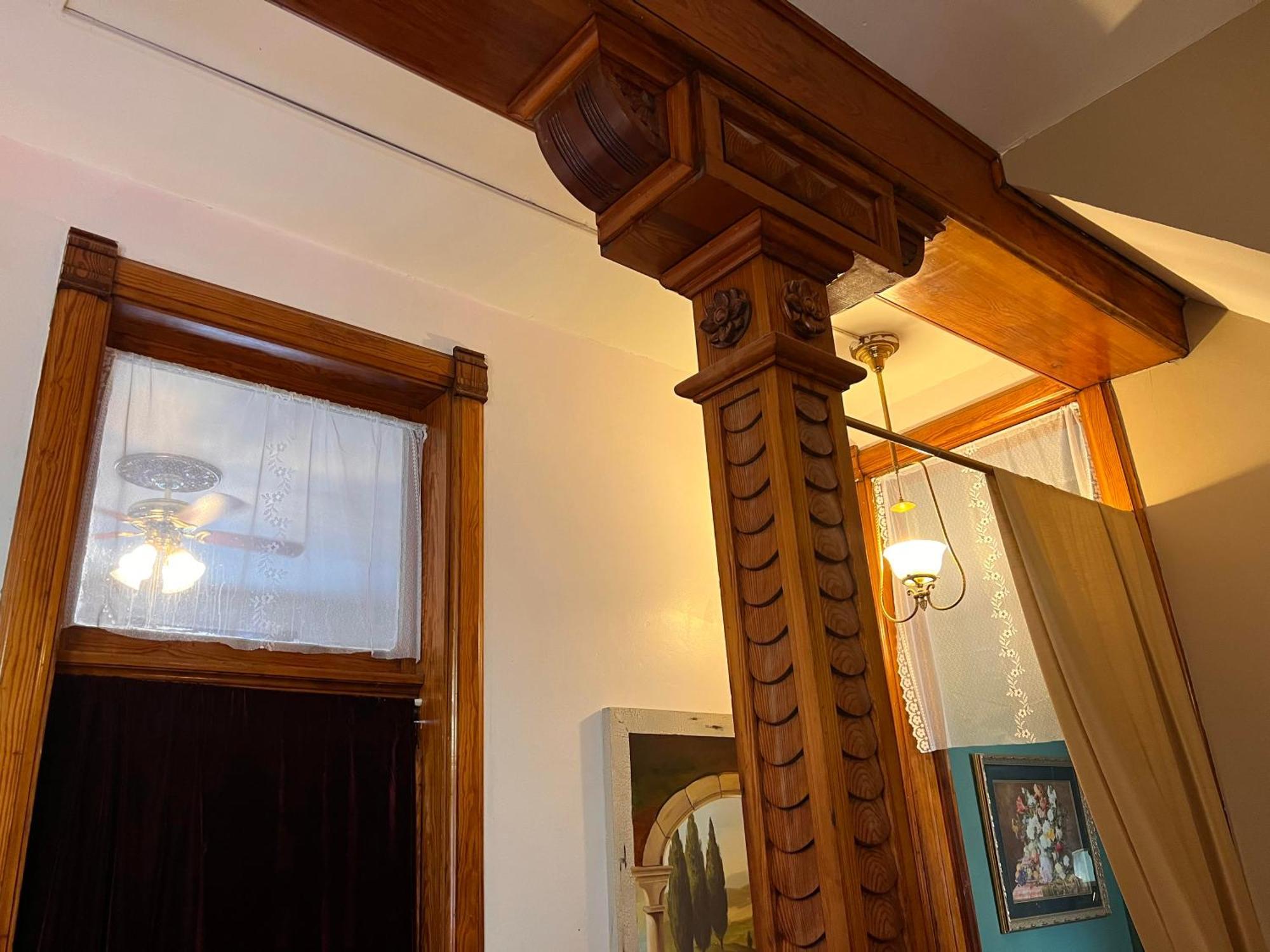 Bed & Breakfast Mansion On The Mile Indianapolis