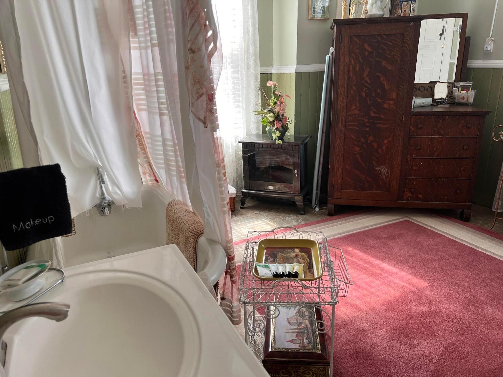 Mansion On The Mile Bed & Breakfast Indianapolis